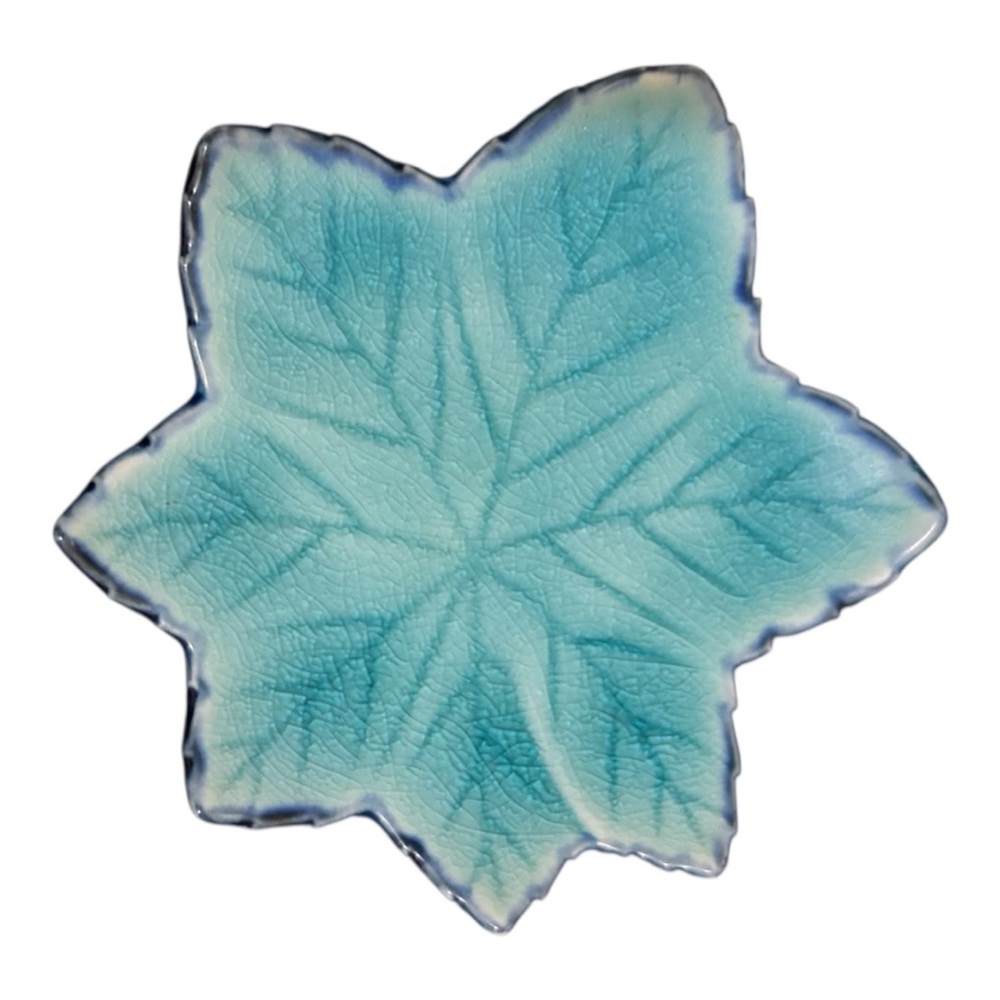 Leaf-Shaped Mini Ceramic Plate Blue